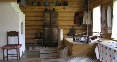 Порог, печь, угол. Семантика дома в нашей традиции